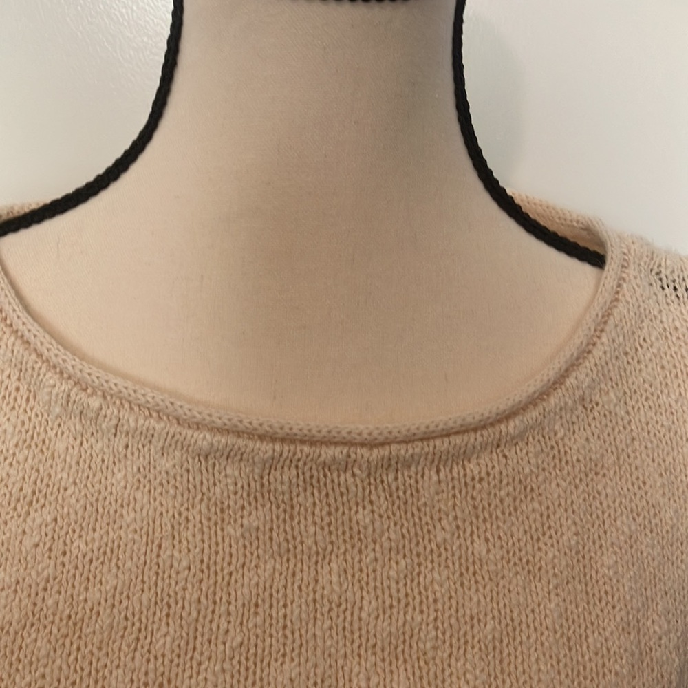 Liz Claiborne ivory short sleeves lightweight sweater for spring NWT 900 - Picture 3 of 7
